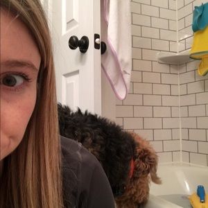 Meet your Posher, Felicia